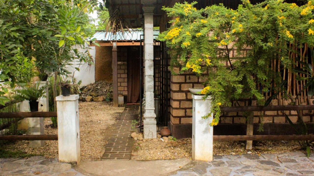 The Mango Leaf Otel Matara Dış mekan fotoğraf